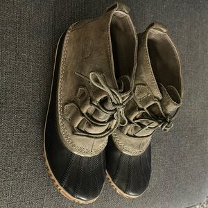 Sorel Olive and Black Women's Winter Duck Boots